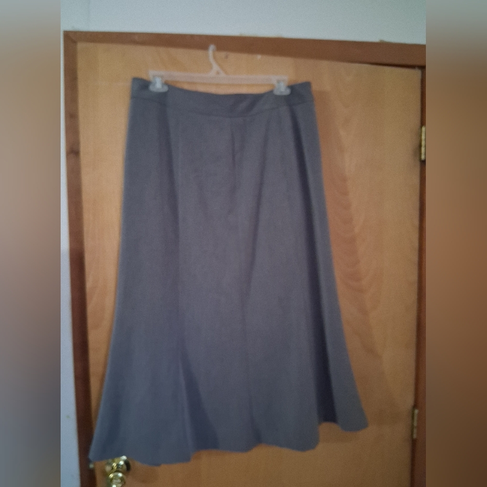 East 5th Classic A-Line Gray Skirt
